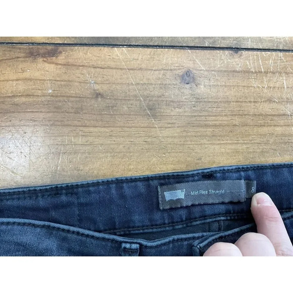 Levi Straight Mid Rise Stretch Blue Jeans Dark Wash Womens Size 8 - Picture 4 of 11